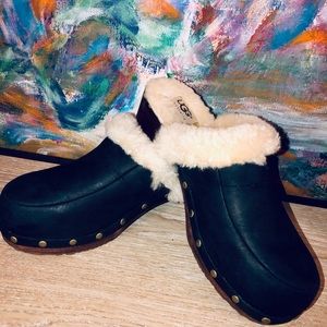Ugg Black Leather Shearling Clogs